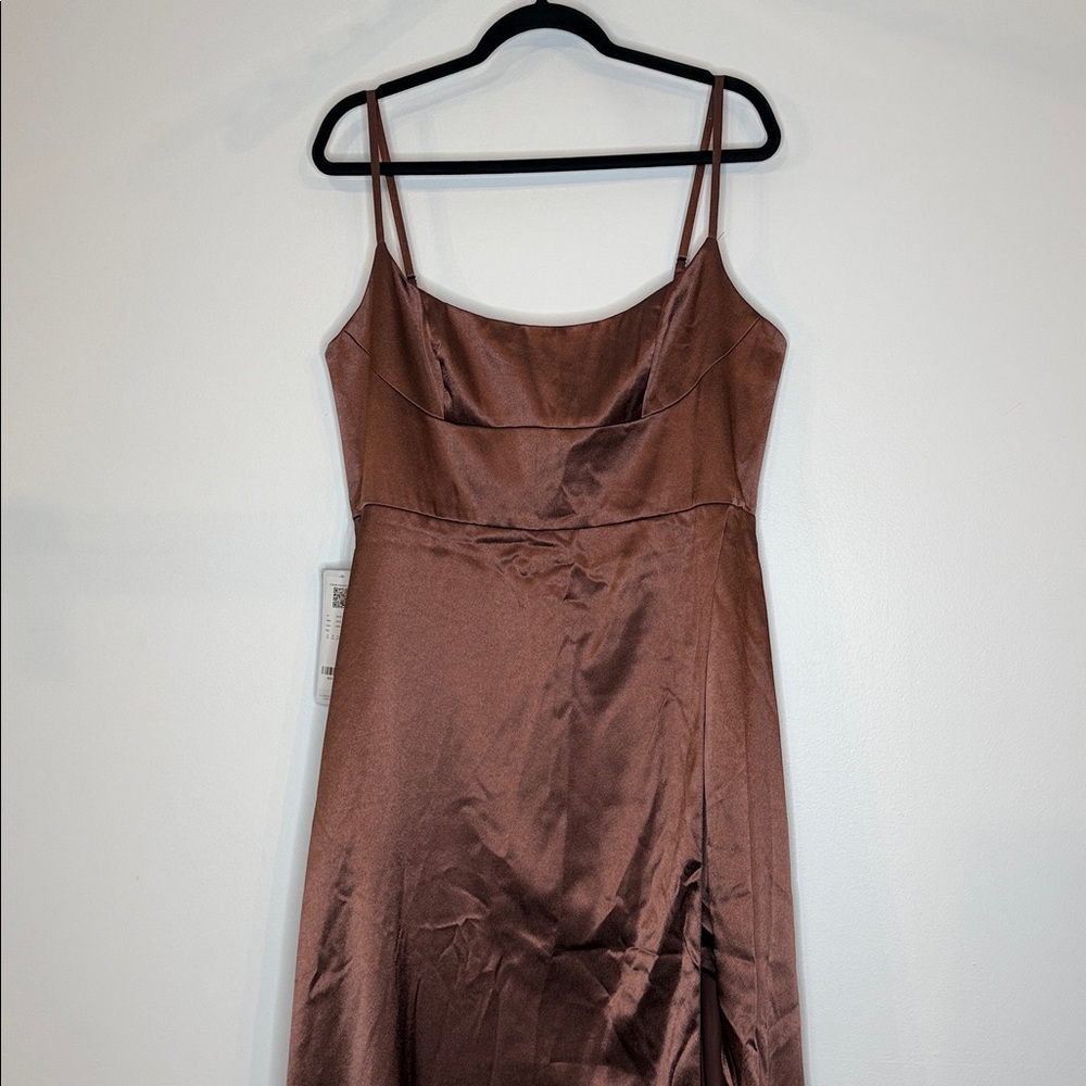 NWT Azazie Halsey Espresso A-Line Side Slit Metallic Satin Dress size 14 - Picture 3 of 12